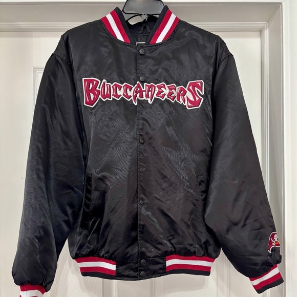 Vintage NFL Officially Licensed Genuine Stuff Buccaneers Jacket XL 18/20 - Picture 2 of 7